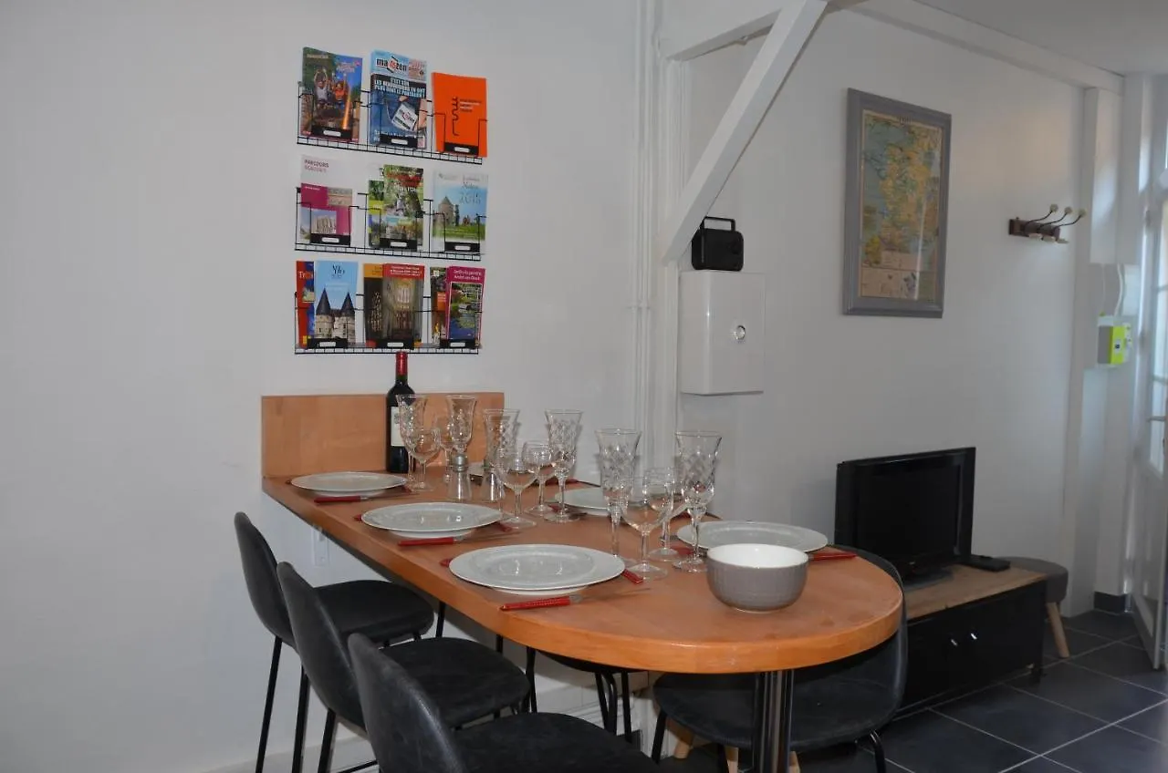 La Petite Maison Beauvais Appartement